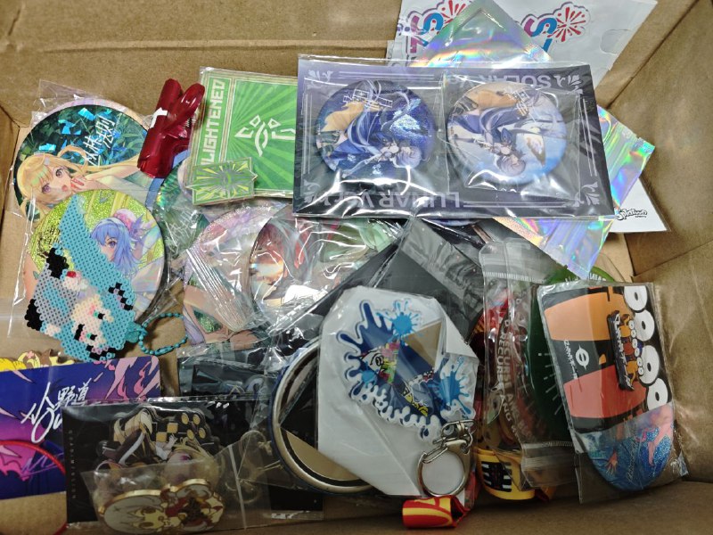 翻到一鞋盒周边